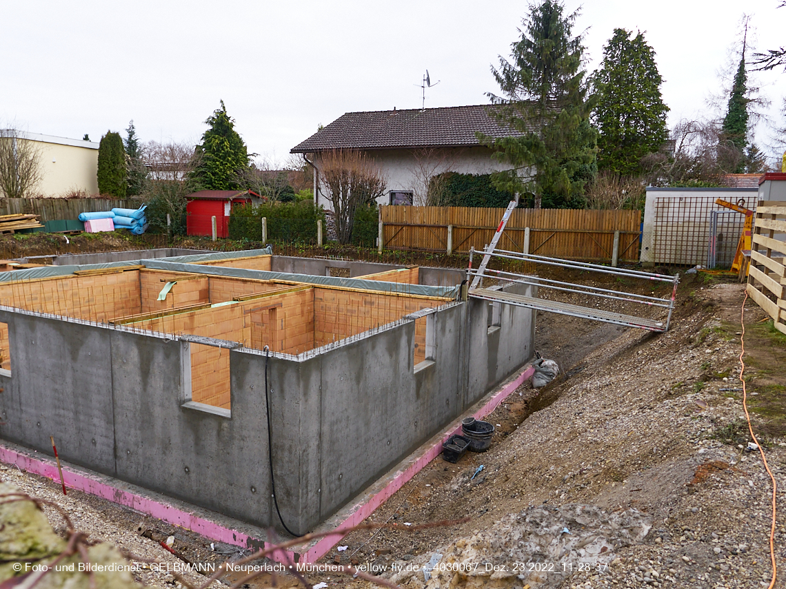 23.12.2022 - Neubau eines Mehrfamilienhause in der Niederalmstraße 16 in Neuperlach-Trudering